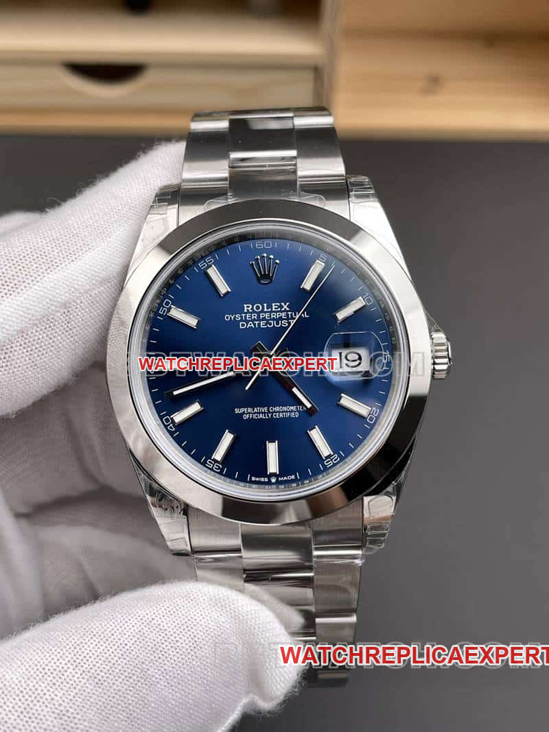 VS FactoryRolexDatejust1:1top-tier replicablue dial41mm126300front live photo