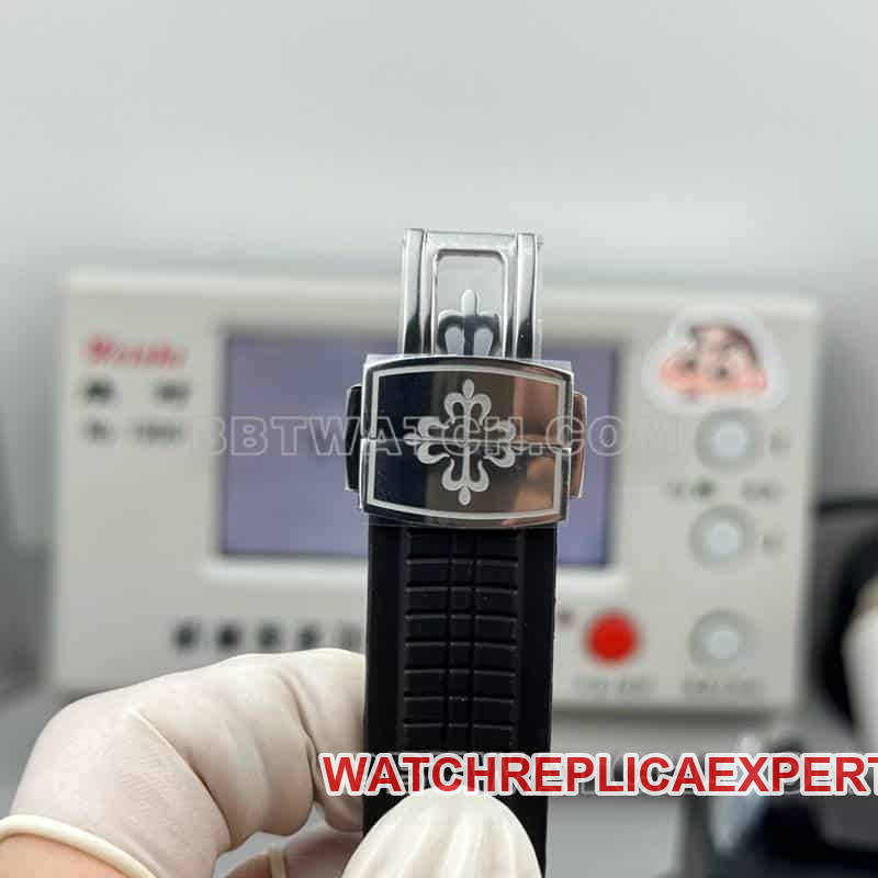 PP factory Patek PhilippeAQUANAUT1:1super cloneblack dial grenade dual time zone 5164clasplive photos