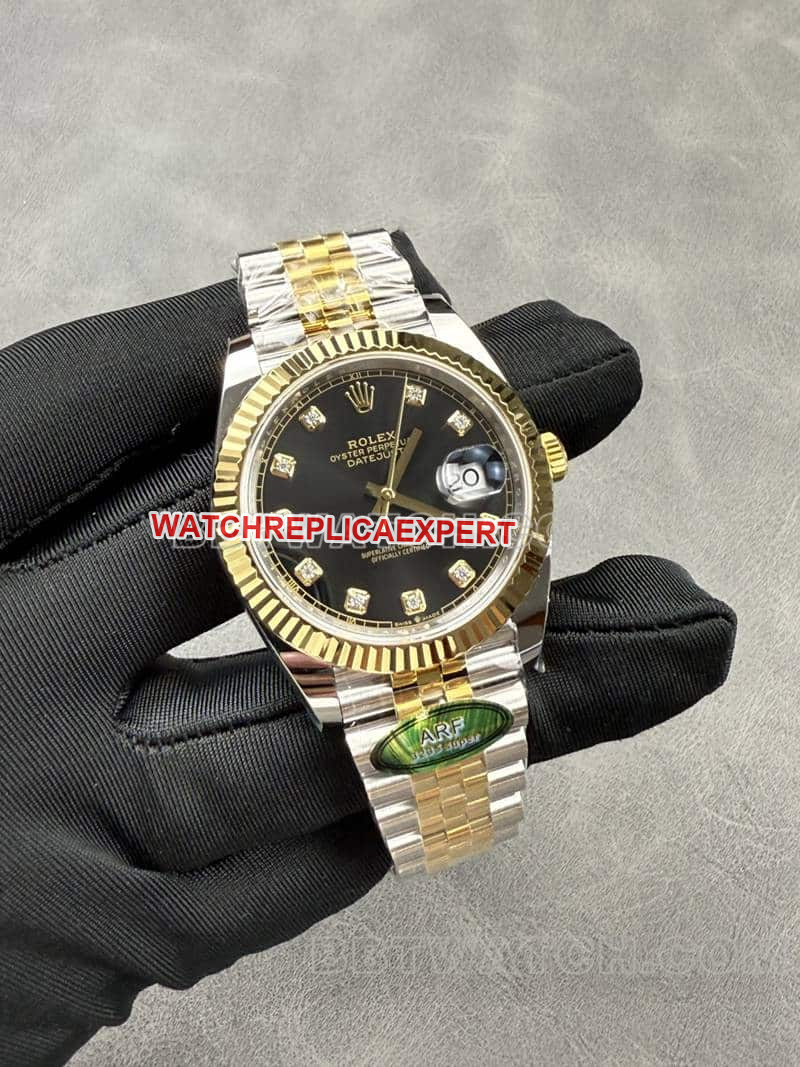 ARF FactoryRolex log top-tier replicablack dial41mm gold five-row chain link126333front live photo