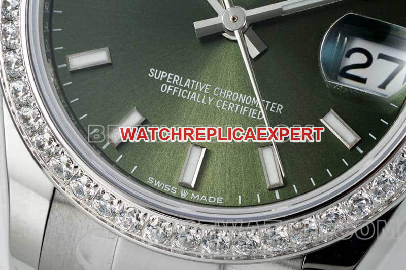 ARF FactoryRolex log 1:1super clonegreen dialdiamond bezel stick hour markers 31mm three grid link 278384front live photo