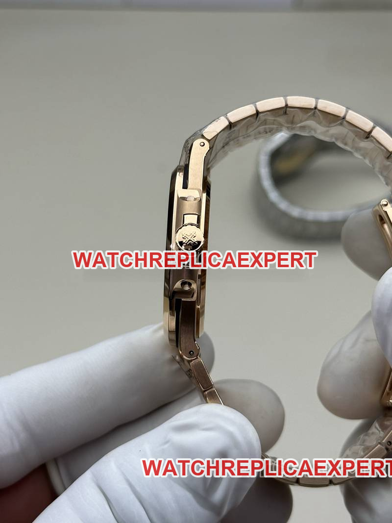 Patek Philippe collectible watch BBF factory Nautilusrose gold coffee plate 324movementsteel bracelet model side live photo