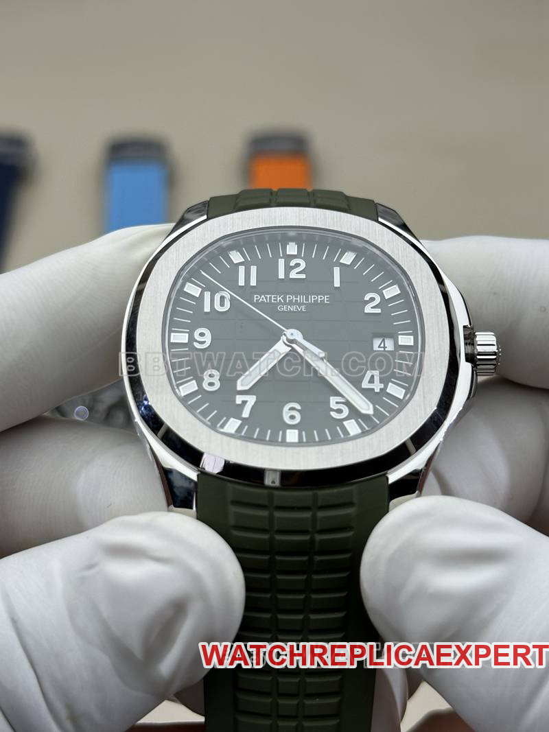 Patek Philippetop-tier watch BBF factory grenade green dial green rubber model 5168Gfront live photo