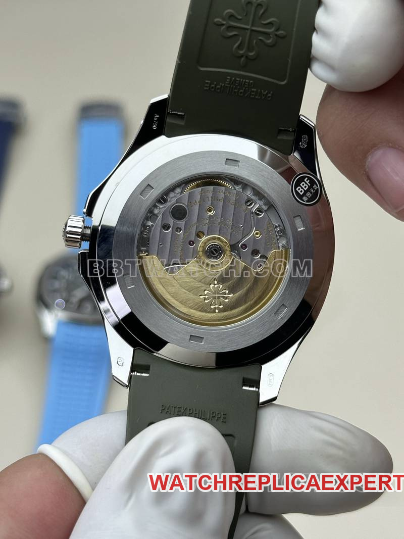 Patek Philippetop-tier watch BBF factory grenade green dial green rubber model 5168Gcaseback live photo