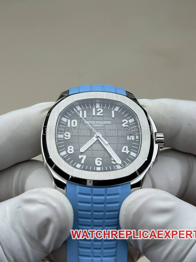 Patek Philippe watch BBF factory grenade black dial blue rubber model 5167Afront live photo