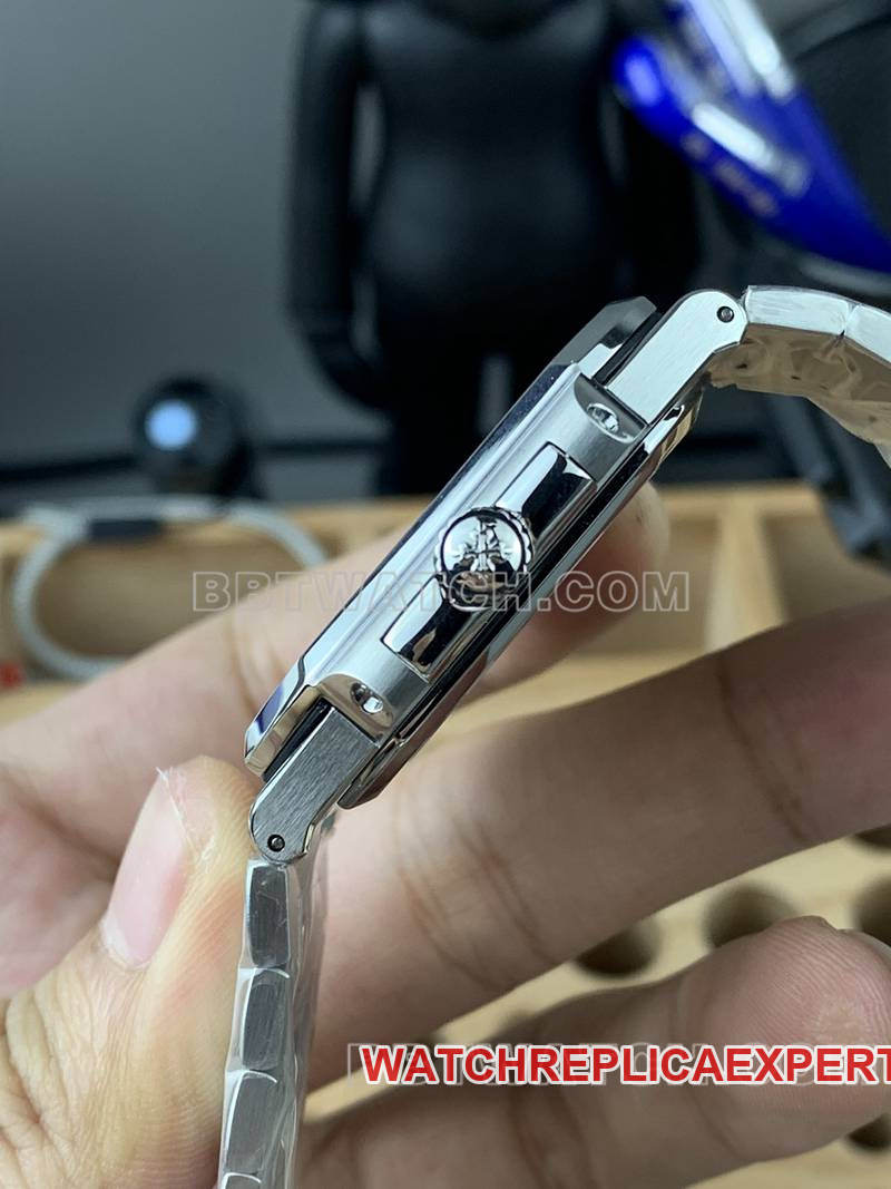 Patek Philippe watch PPF FactoryCubitusblack dial45MMsteel bracelet model 5821side live photo