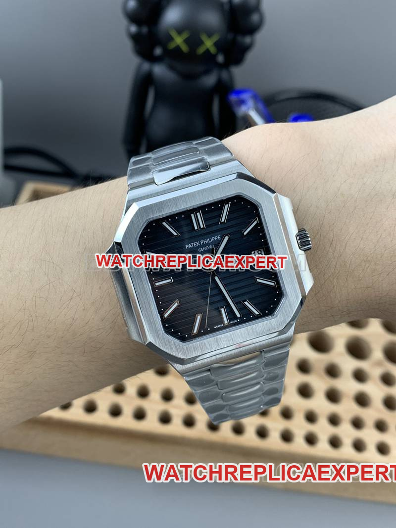 Patek Philippe watch PPF FactoryCubitusblack dial45MMsteel bracelet model 5821front live photo