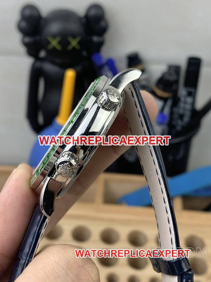 Patek Philippe1:1replica watch 3K Factory super complication timepiece blue dial green diamond bezelleather strap model side live photo