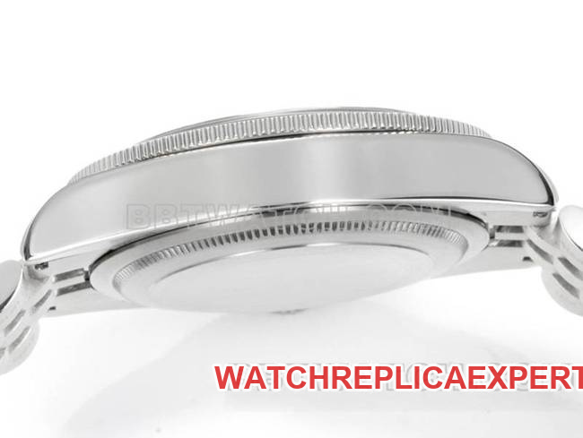 Tudor1:1replica watch 3T factory Biwan ice blue dial41mm stainless steel steel bracelet model side live photo