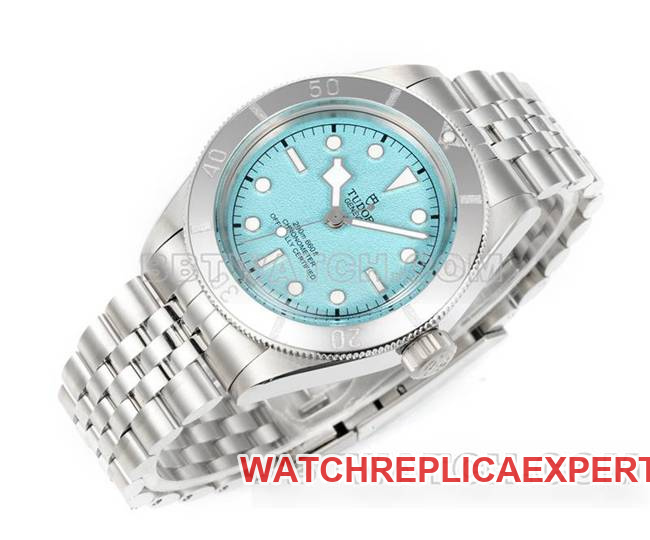 Tudor watch 3T factory Biwan ice blue dial 41mm stainless steel steel bracelet front live photo