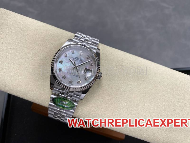 Rolex1:1replica watch ARF FactoryDatejust mother-of-pearl disc 36mm steel bracelet model front live photo