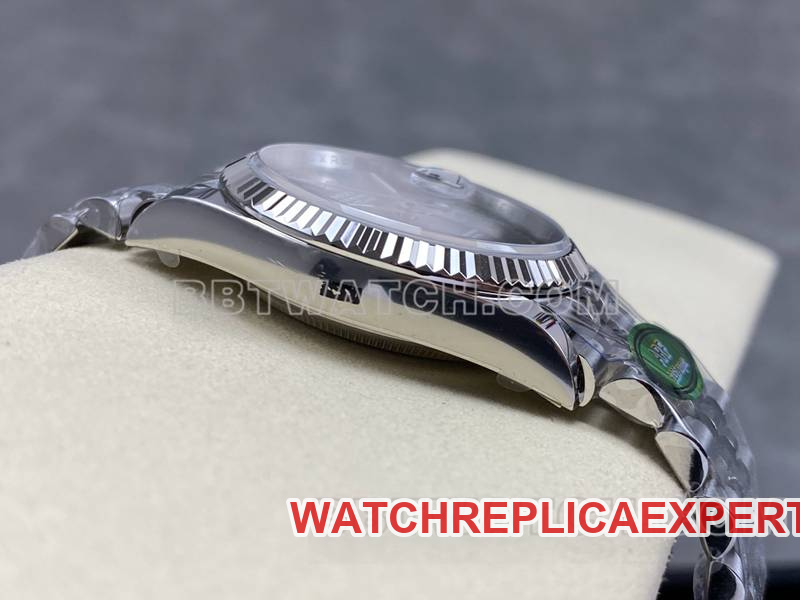 Rolex collectible watch ARF FactoryDatejust gray dial Roman numerals 36mm steel bracelet model side live photo