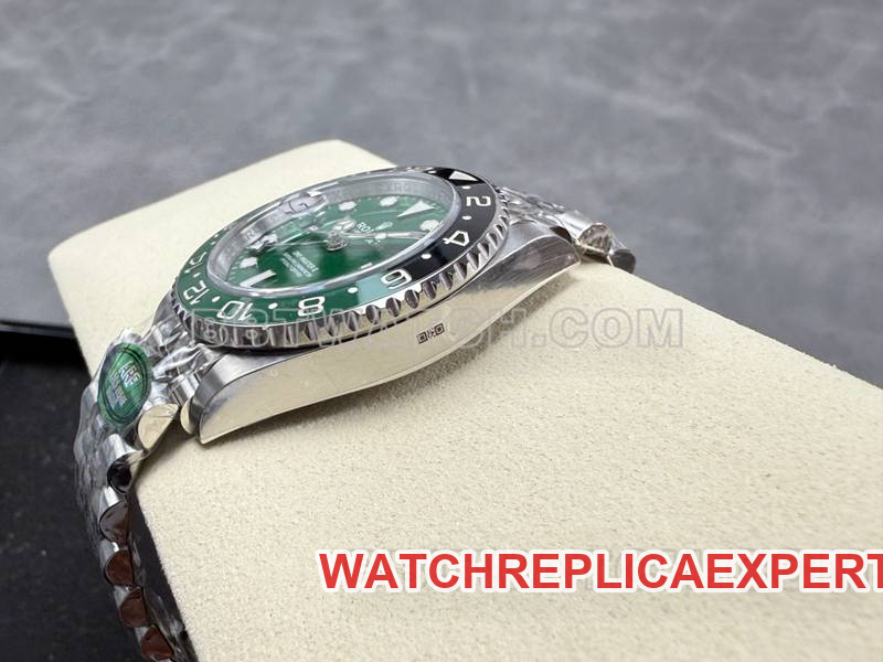 Rolextop-tier watch ARF FactoryGMT-MasterGMTgreen dial3285movementside live photo