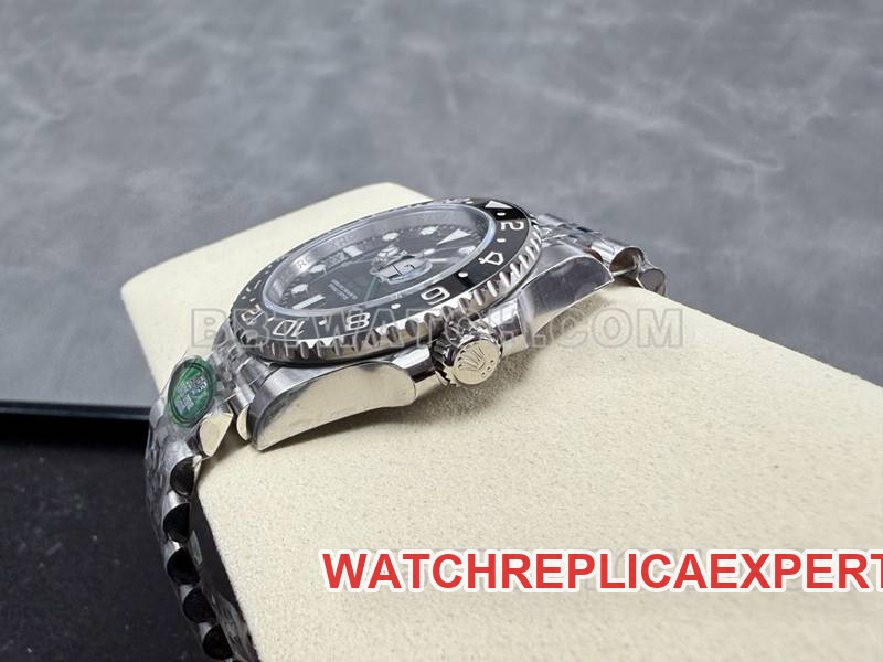 Rolex collectible watch ARF FactoryGMT-MasterGMT black and gray circle 3285movementside live photo