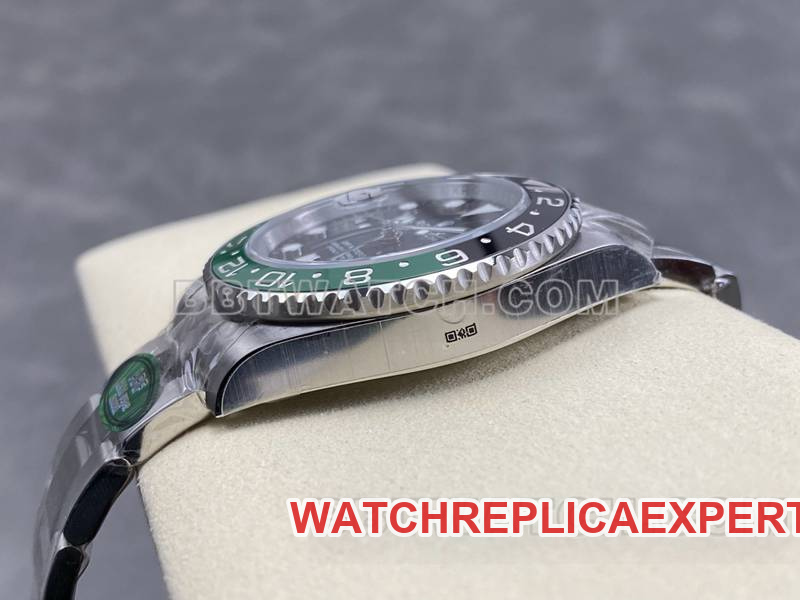 Rolex collectible watch ARF FactoryGMT-MasterGMT green and black circle 3285 three grid link side live photo