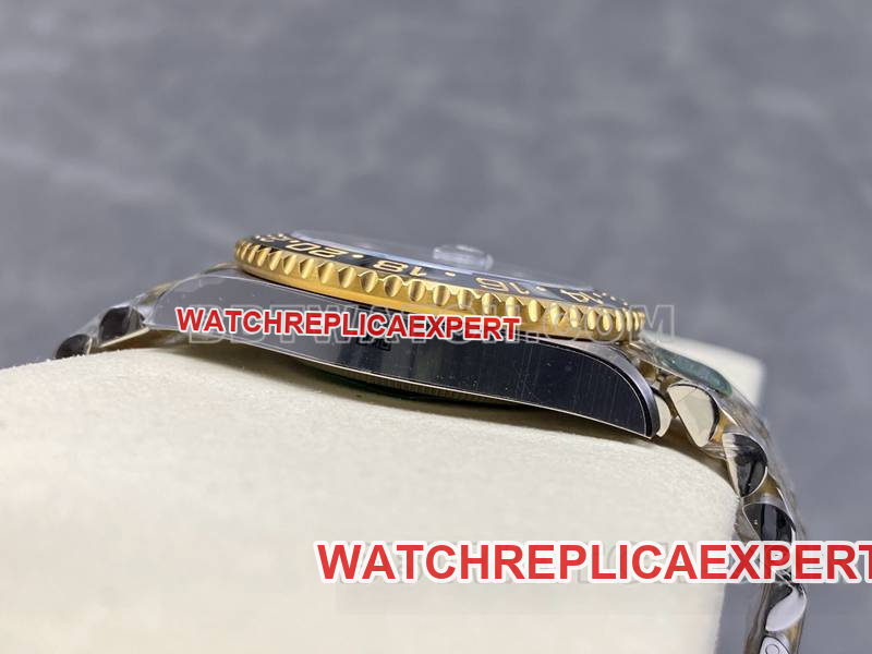 Rolextop-tier watch ARF FactoryGMT-MasterGMTblack dial3285 gold steel bracelet side live photo
