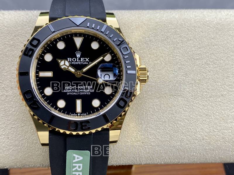 Rolex watch ARF Factory Yacht-Master black dialyellow gold case 42mm rubber model front live photo