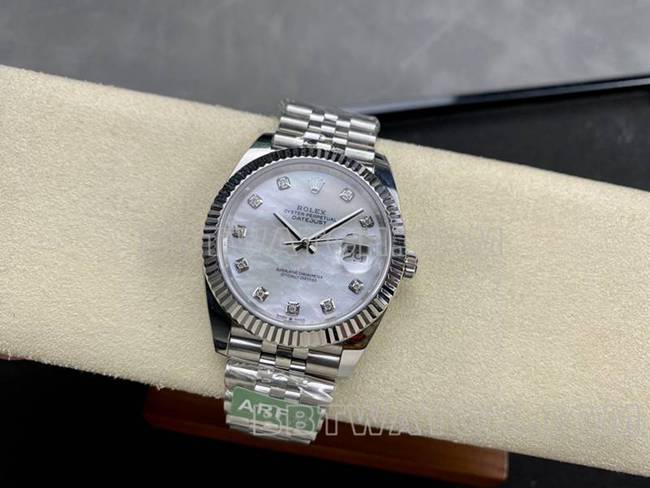 Rolextop-tier watch ARF Factory log 41mm mother-of-pearl plate 3235 steel bracelet front live photo