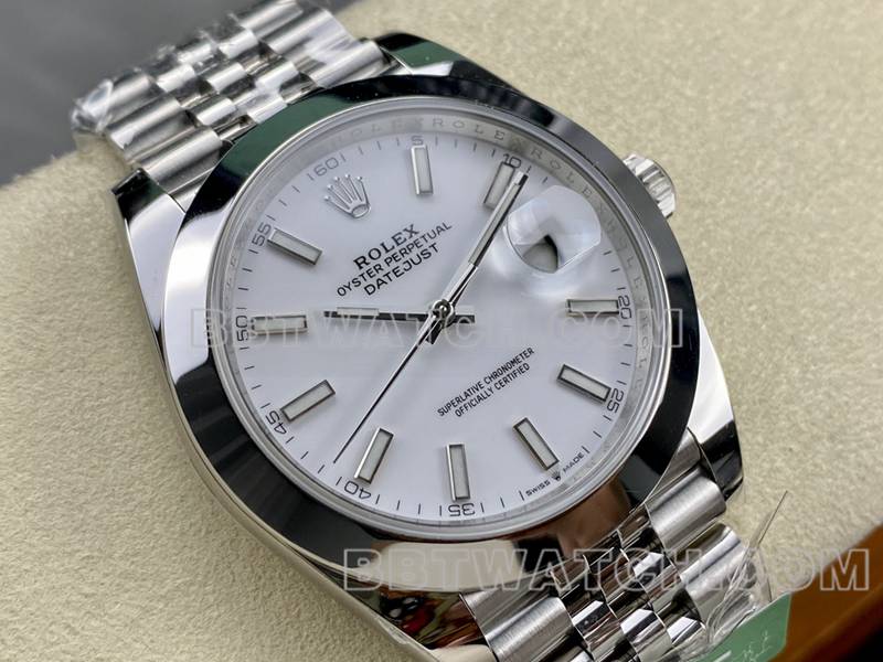 Rolex1:1replica watch ARF Factory log 41mm aperture white dial3235steel bracelet front live photo