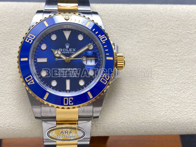 Rolex watch ARF FactorySubmariner41mm gold blue Submariner3235movementfront live photo