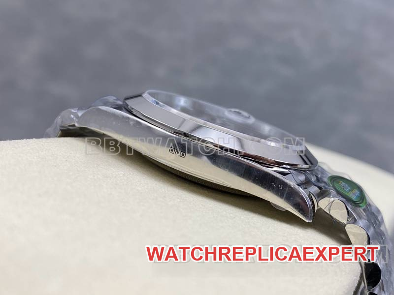 Rolex1:1replica watch ARF Factory log 41mm aperture gray plate 3235 steel bracelet model side live photo