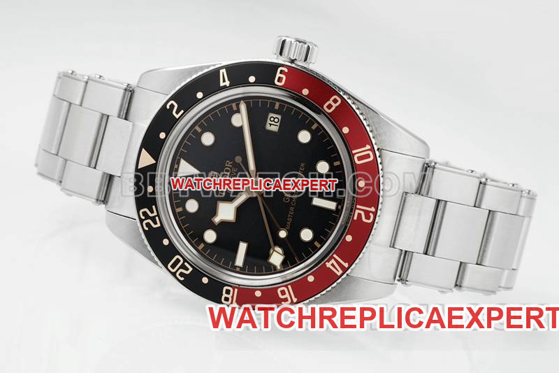 Tudor1:1replica watch ZF Factory Biwan black dial 39mm red and black circle steel bracelet model front live photo