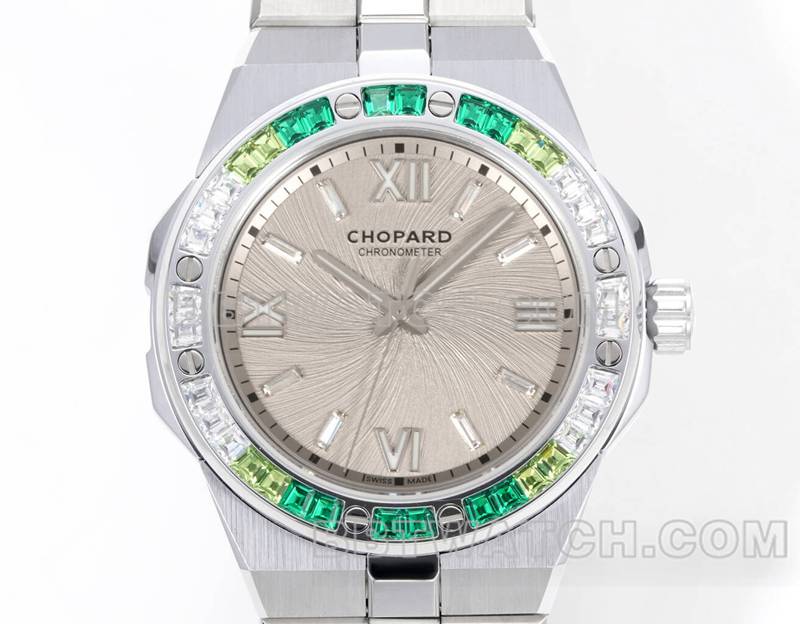 Chopard collectible watch GH factory snow mountain proud wing 41mm gray plate green sapphire crystaldiamond bezelfront live photo