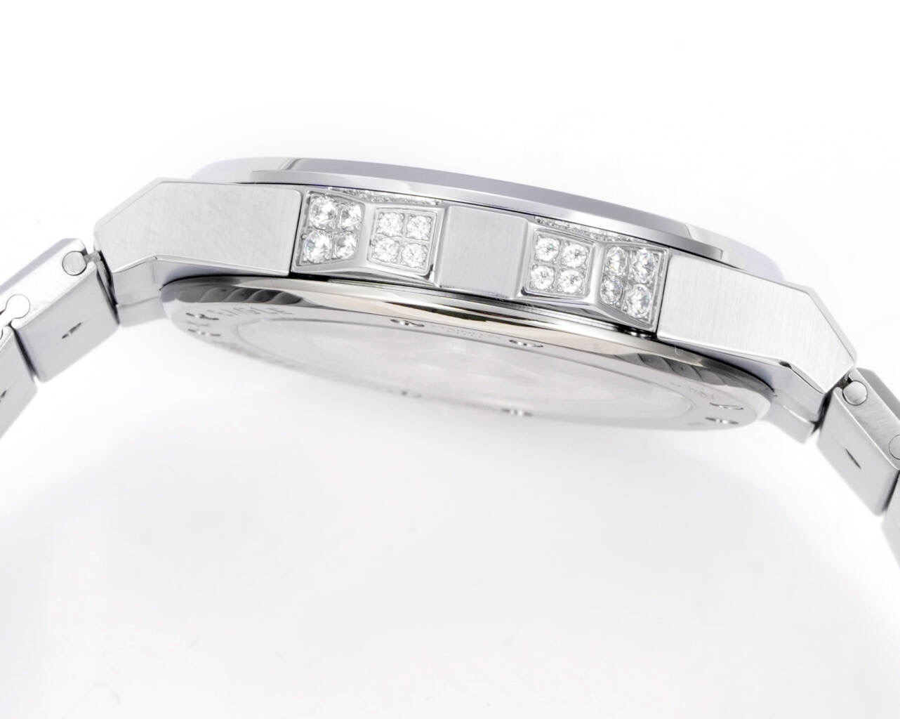 Chopardtop-tier watch GH factory Xueshan Aoyi 41mm diamond plate color sapphire crystal ring steel bracelet model side live photo