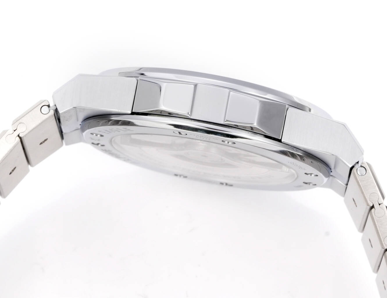 Chopardtop-tier watch GH factory Xueshan Aoyi 41mm diamond plate color sapphire crystal ring steel bracelet model side live photo