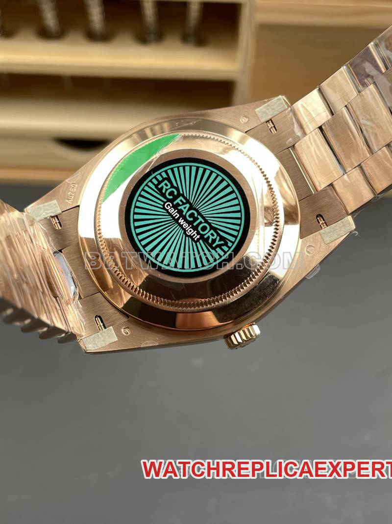 Rolex watch RC factory Day-Date40mmwhite dial3255rose goldsteel bracelet caseback live photo