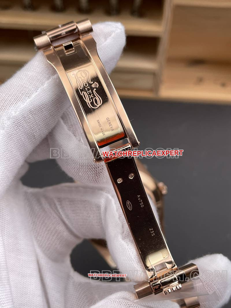 Rolex collectible watch RC factory Day-Date40mmgreen dial3255rose goldsteel bracelet model clasplive photos