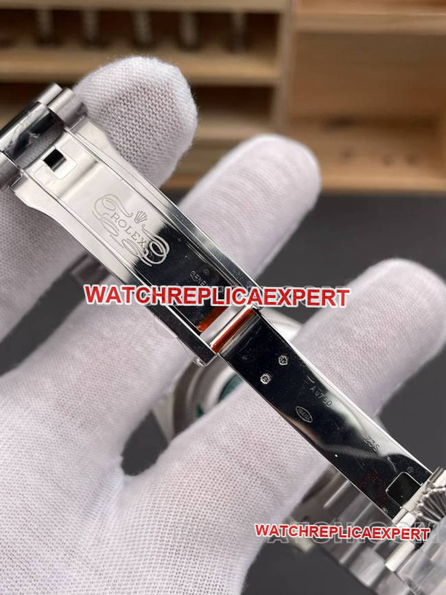 Rolextop-tier watch RC factory Day-Date40mm ice blue dial3255steel bracelet model clasplive photos