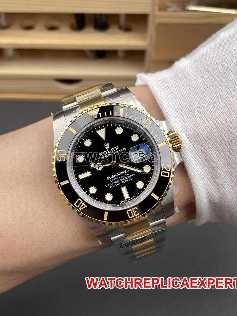 Rolex collectible watch RC factory Submariner40mm gold black Submariner3135movementfront live photo