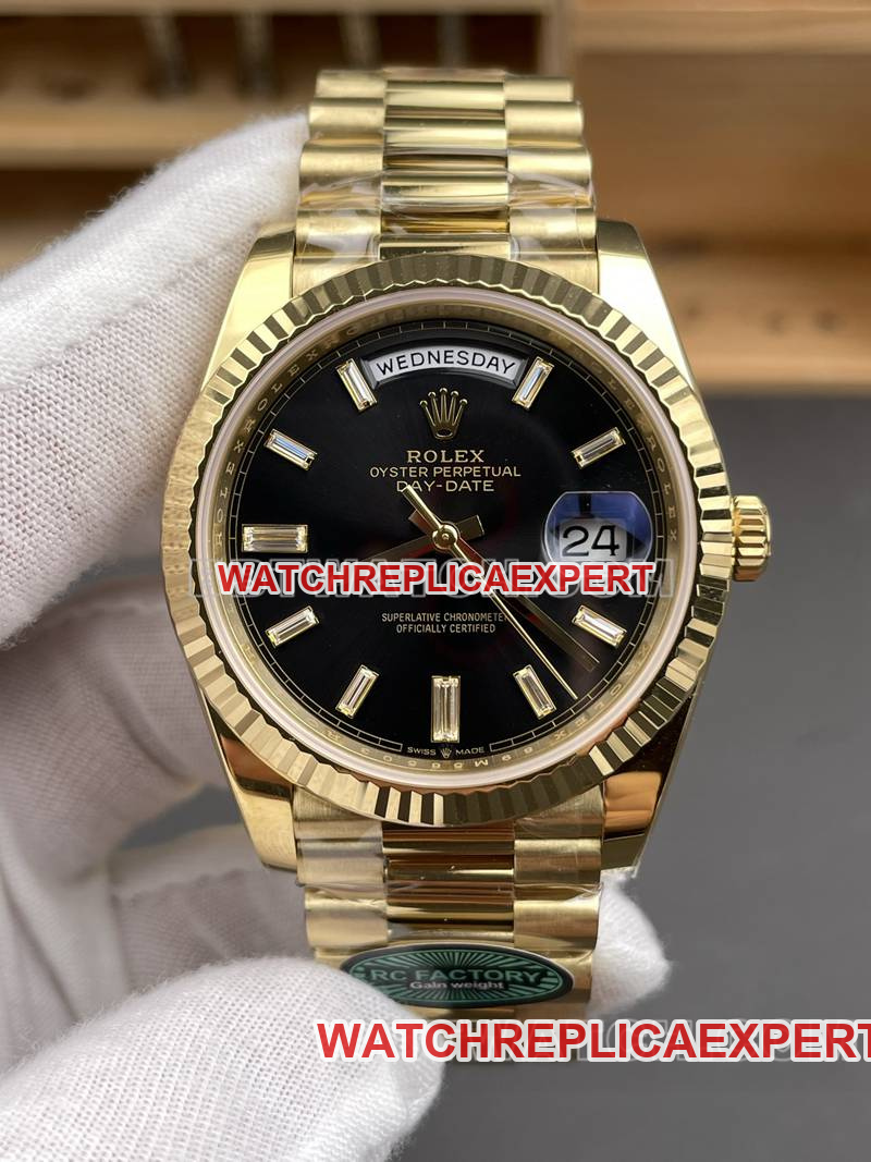 Rolex collectible watch RC factory Day-Date40mmblack dial3255yellow goldsteel bracelet front live photo