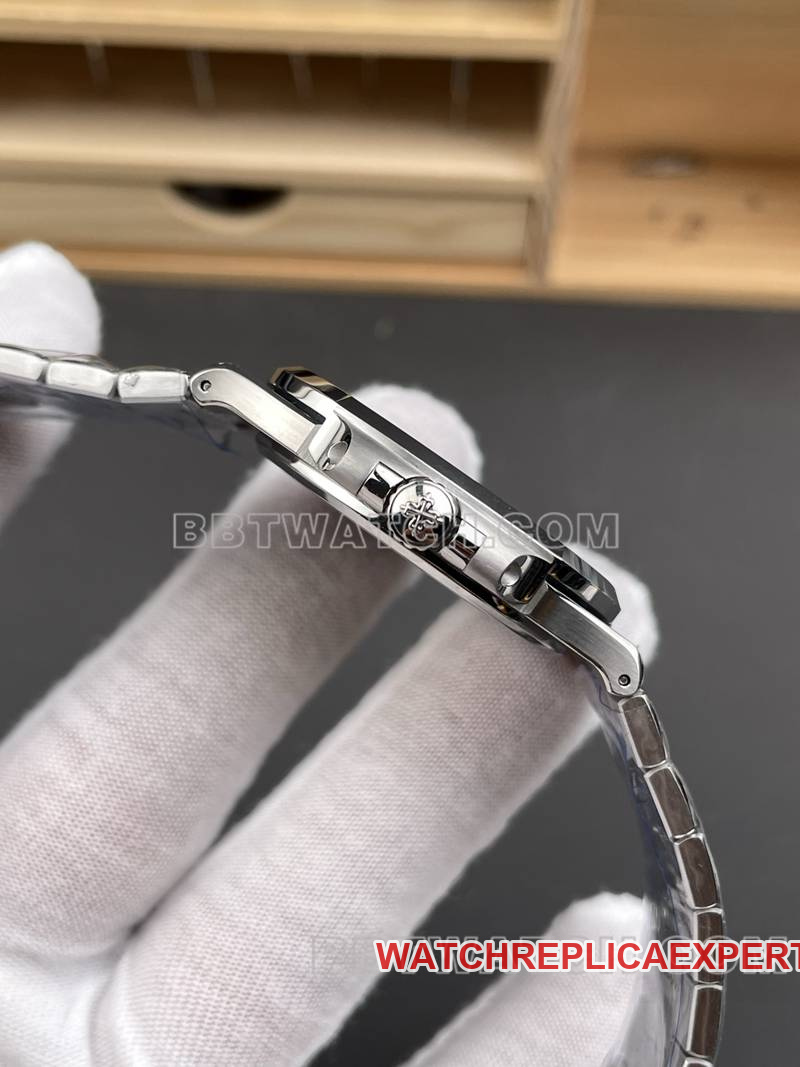 Patek Philippetop-tier watch DDF factory Nautilus40mmwhite dial330movementsteel bracelet model side live photo
