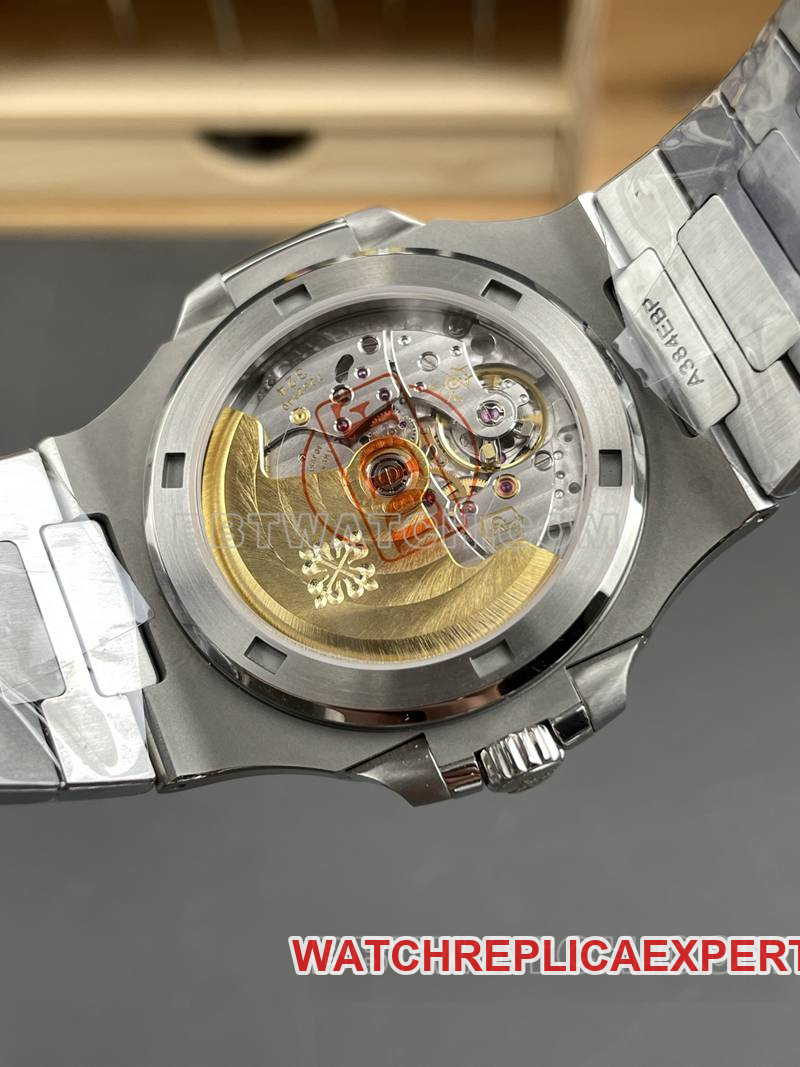 Patek Philippetop-tier watch DDF factory Nautilus40mmwhite dial330movementsteel bracelet caseback live photo