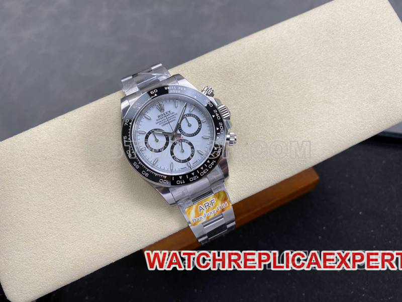 Rolex collectible watch ARF FactoryDaytonawhite dialPanda Daytona4131steel bracelet front live photo