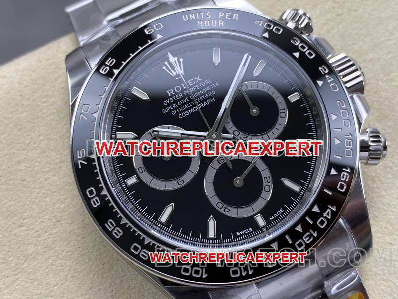 Real-life photos of the front of the ARF Factory Rolex Daytona with a black dial, spade-shaped hands, model 4131, and steel bracelet
