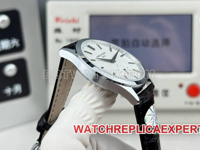 Patek Philippe1:1replica watch SDF factory classic white dial39mmleather strap model side live photo