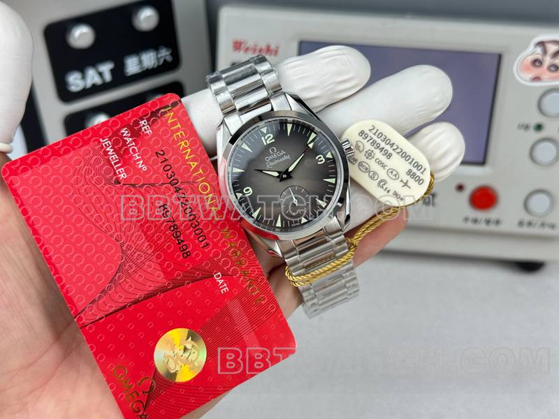Omega watch Seamaster gray plate 38mm small seconds steel bracelet model front live photo