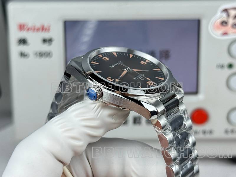 Omega collectible watch Seamaster brown plate 38mm steel bracelet model side live photo