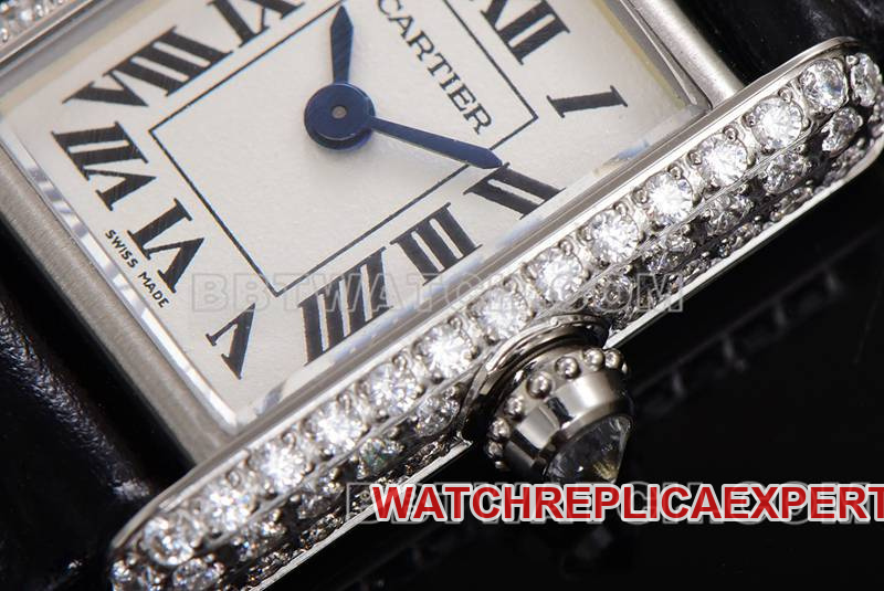Cartier1:1replica watch F1 factory tank white dialdiamond bezelleather strap model front live photo