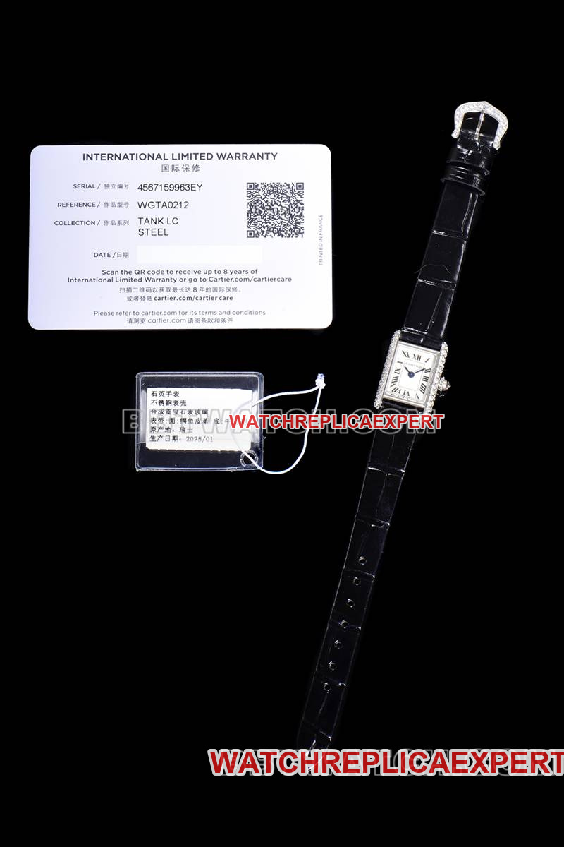 Cartier1:1replica watch F1 factory tank white dialdiamond bezelleather strap model front live photo