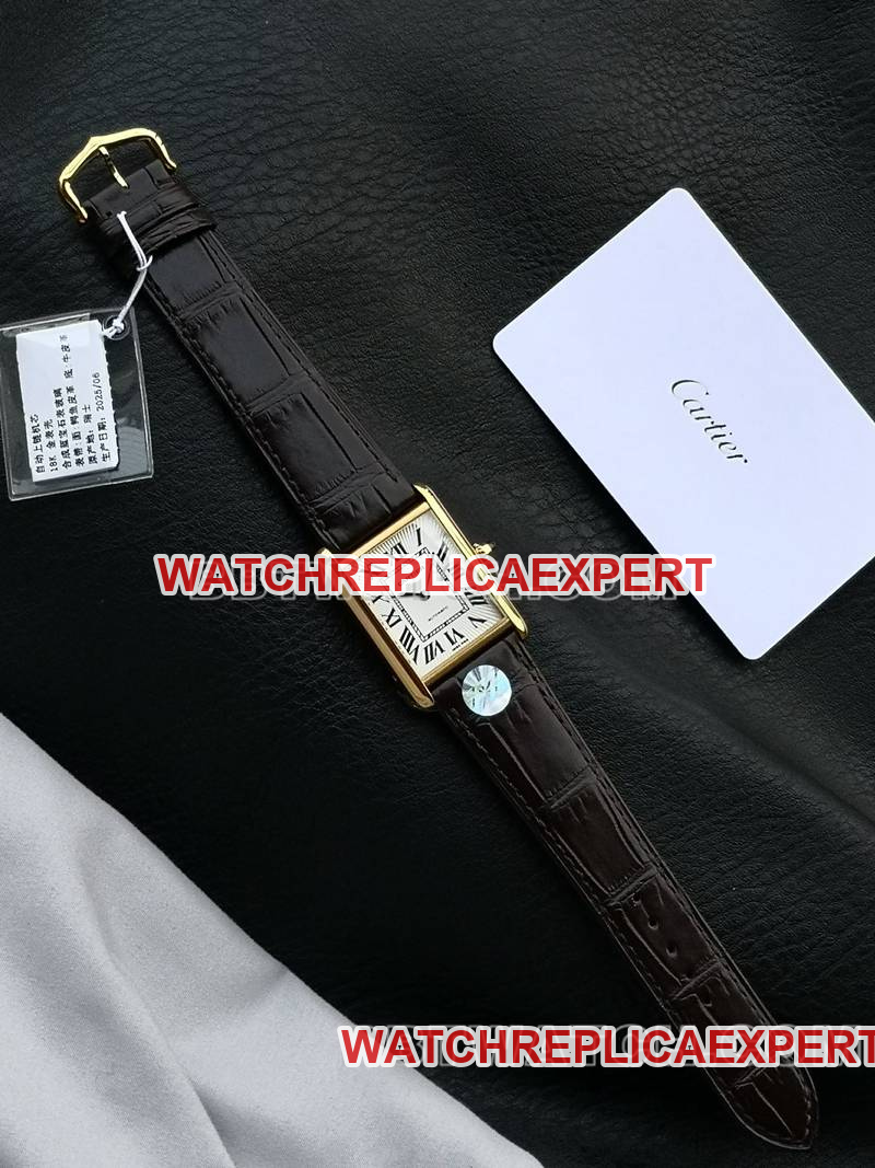 Cartier collectible watch F1 factory tank white dialyellow gold case 2899MCmovementleather strap model front live photo