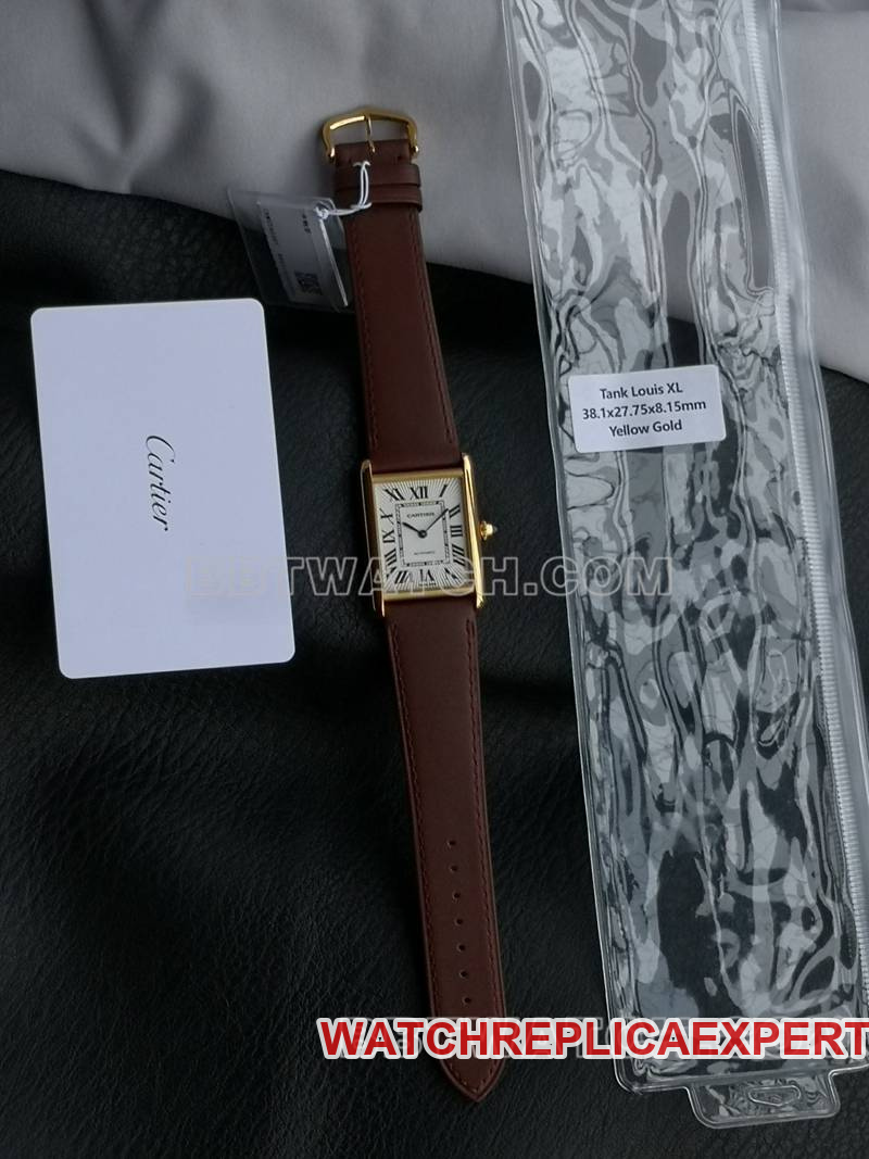 Cartier1:1replica watch F1 factory tank white dialyellow gold case 2899MCmovementleather strap model front live photo