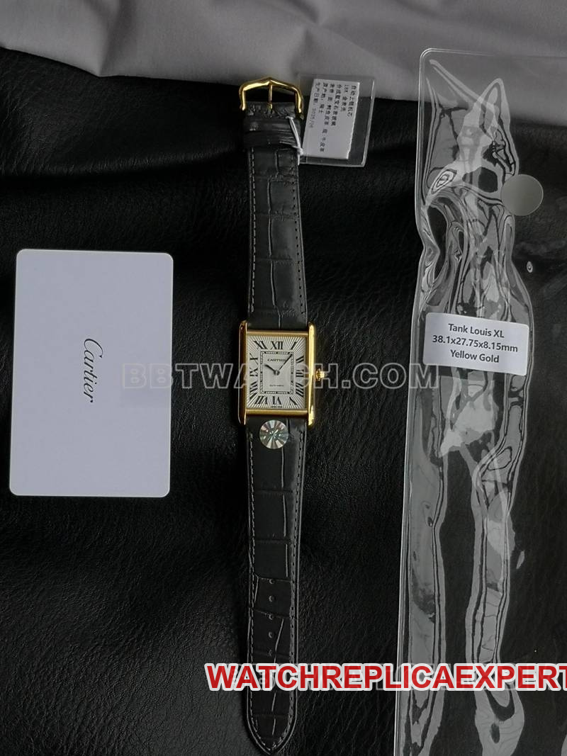 Cartier watch F1 factory tank white dialyellow gold case 2899MCmovementleather strap model front live photo