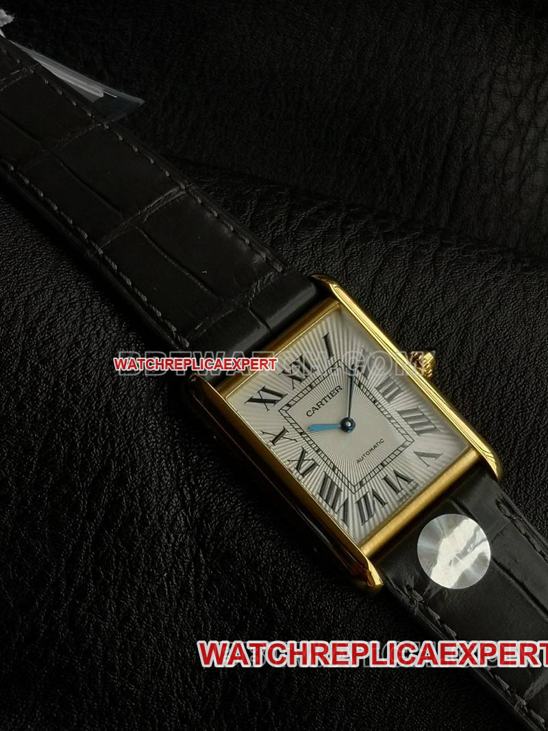 Cartier watch F1 factory tank white dialyellow gold case 2899MCmovementleather strap model front live photo