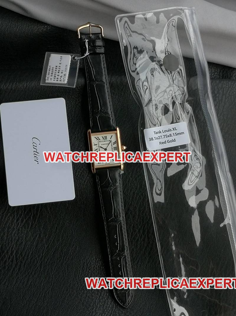 Cartiertop-tier watch F1 factory tank white dialrose gold case 2899MCmovementleather strap model front live photo