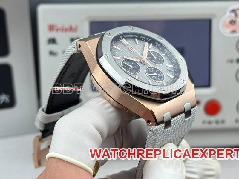 Audemars Piguettop-tier watch LS factory Royal Oak offshore type 43MM gray plate rubber model 26420side live photo
