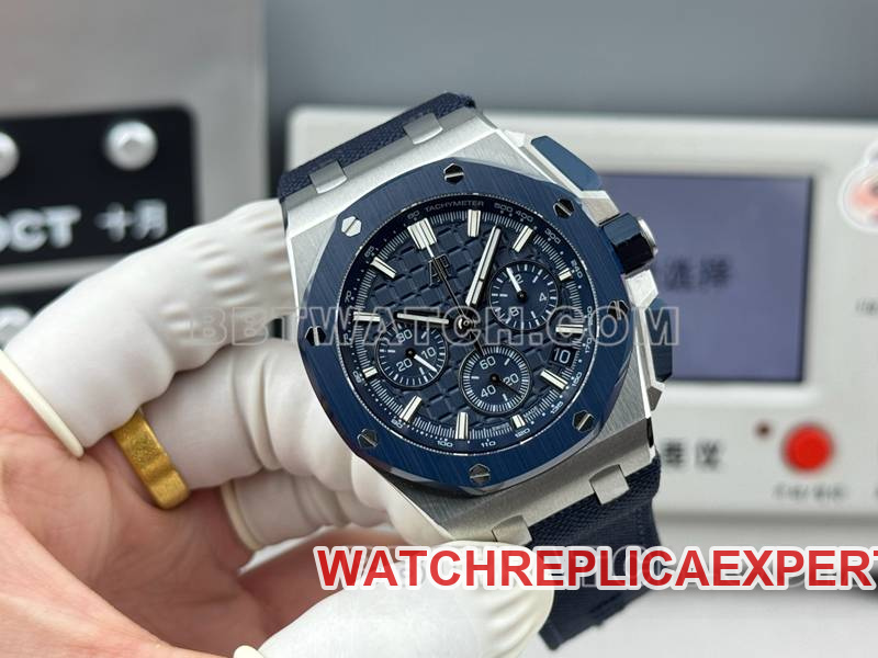 Audemars Piguet1:1replica watch LS factory Royal Oak offshore type 43MM blue dialchronograph mechanical rubber model 26420front live photo