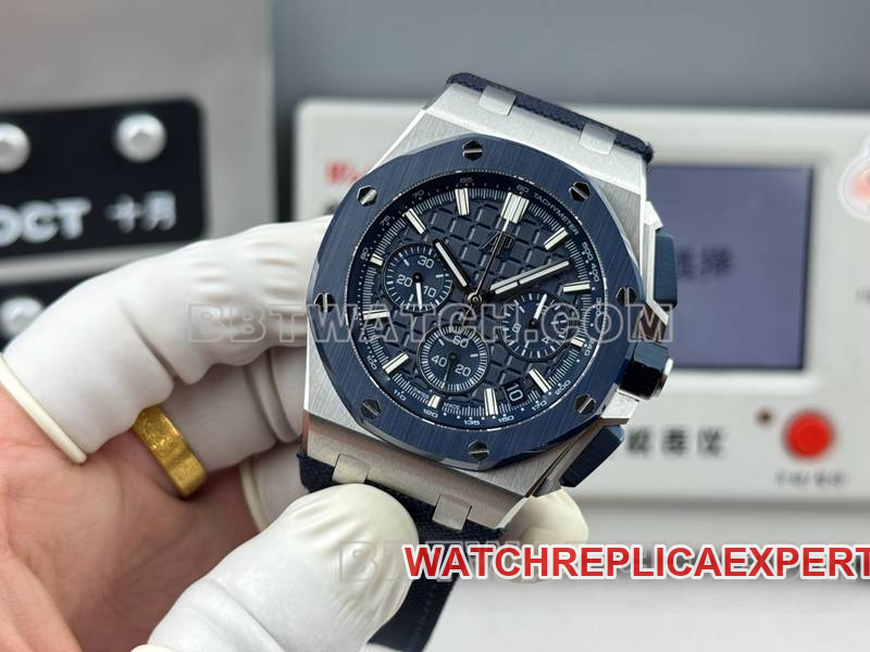 Audemars Piguet1:1replica watch LS factory Royal Oak offshore type 43MM blue dialchronograph mechanical rubber model 26420front live photo